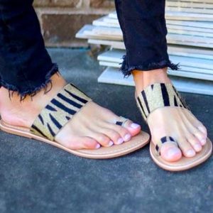 Coconuts by Matisse Riva Sandal